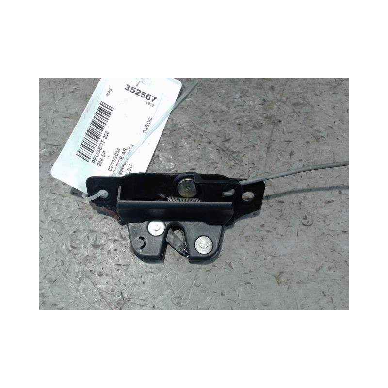 SERRURE HAYON  PEUGEOT 206 5P