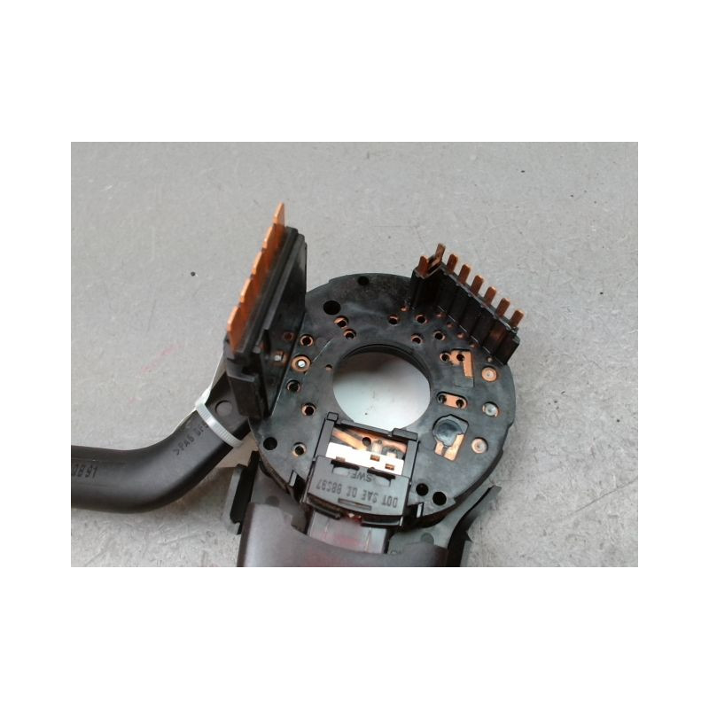 COMMANDE CLIGNOTANT VOLKSWAGEN GOLF III (1H) 1992-1997