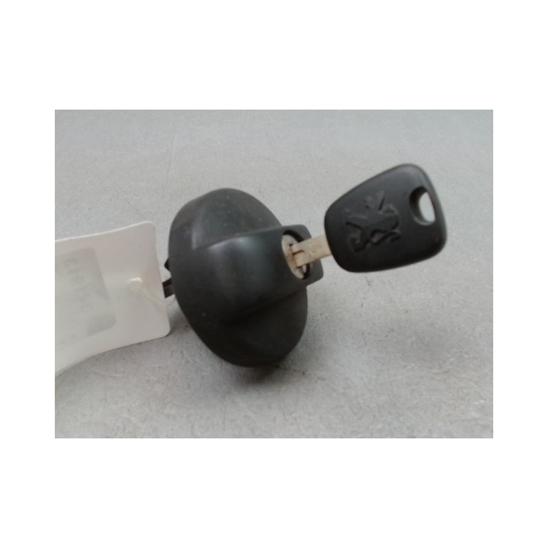 BOUCHON RESERVOIR A CARBURANT PEUGEOT 207 SW 2007-2013