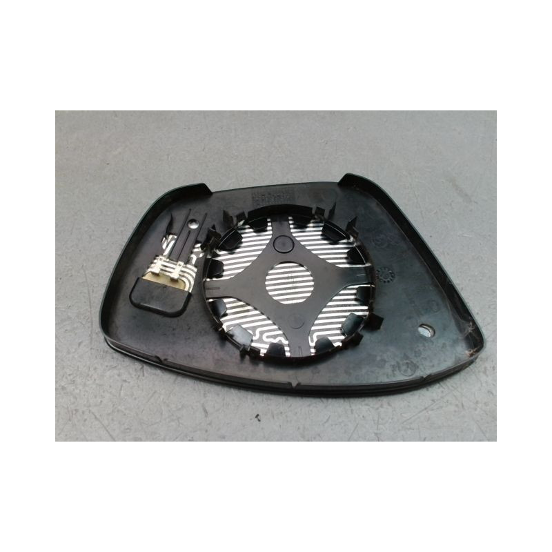 GLACE RETROVISEUR EXT G PEUGEOT 208