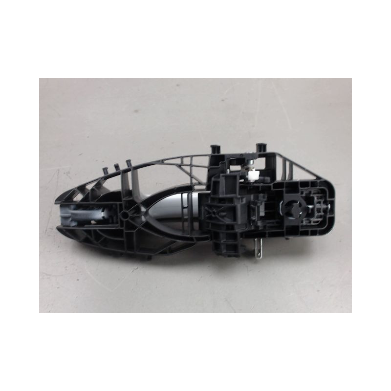 POIGNEE EXTERIEURE PORTE ARRIERE GAUCHE FORD PUMA