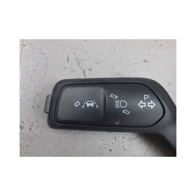 COMMANDE CLIGNOTANT FORD PUMA