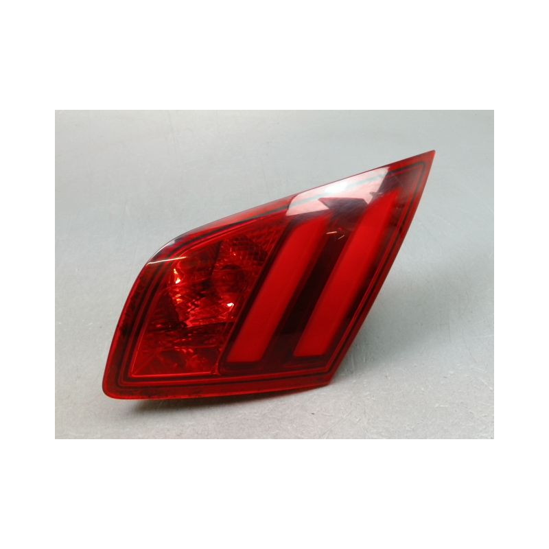 FEU ARRIERE INTERIEUR DROIT PEUGEOT 308 2011-