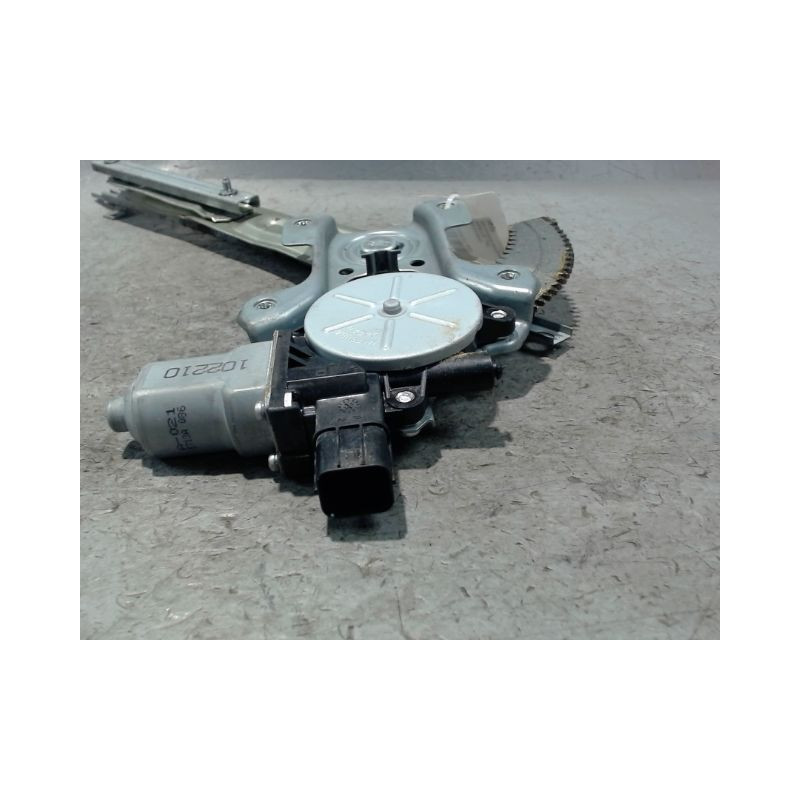 MECANISME+MOTEUR LEVE-GLACE AVANT DROIT PEUGEOT 4007