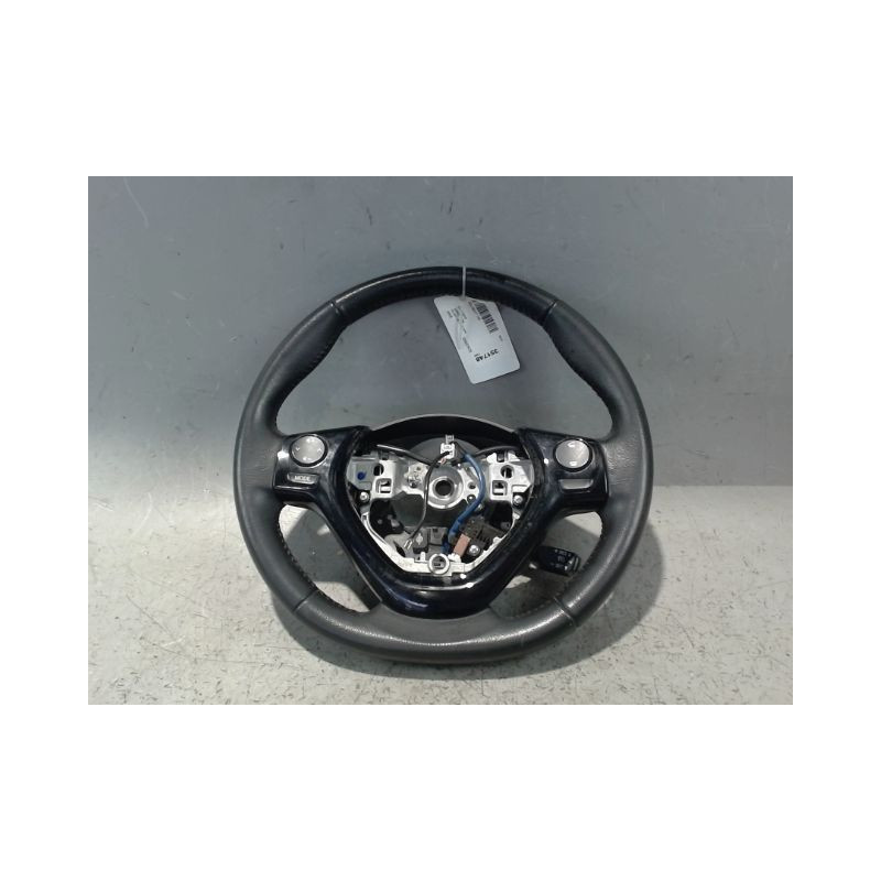 VOLANT DE DIRECTION PEUGEOT 108