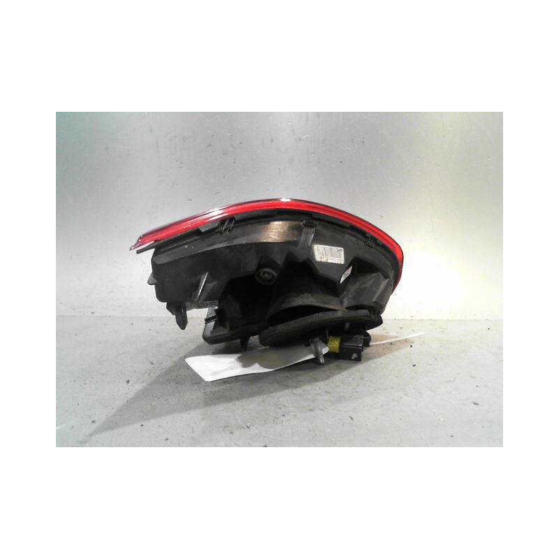 FEU ARRIERE INTERIEUR DROIT PEUGEOT 2008