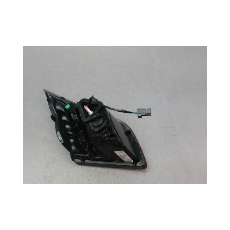 FEU ARRIERE INTERIEUR DROIT PEUGEOT 308 2011-