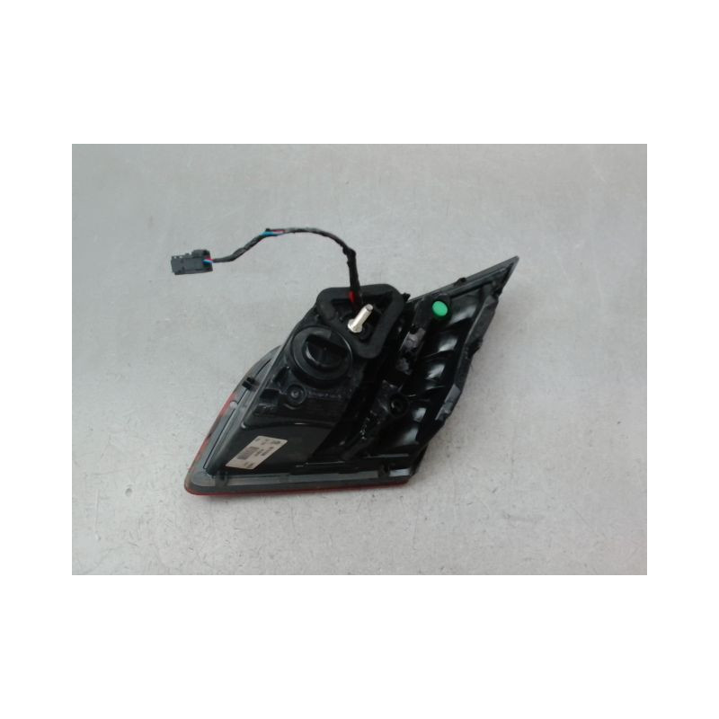 FEU ARRIERE INTERIEUR GAUCHE PEUGEOT 308 2011-