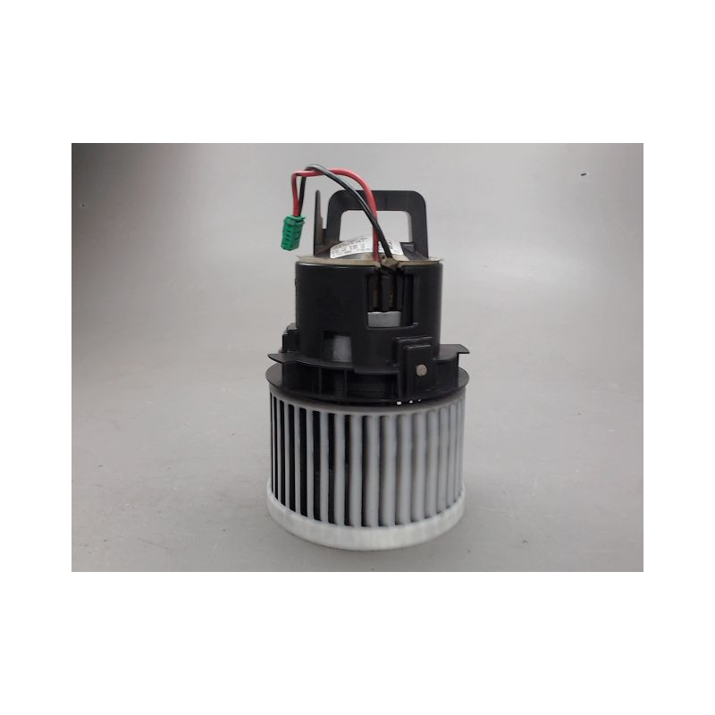 MOTEUR VENTILATEUR CHAUFFAGE PEUGEOT 308