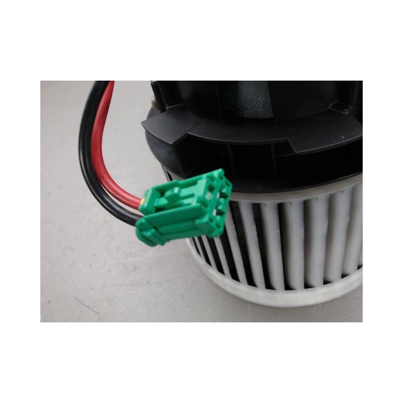 MOTEUR VENTILATEUR CHAUFFAGE PEUGEOT 308