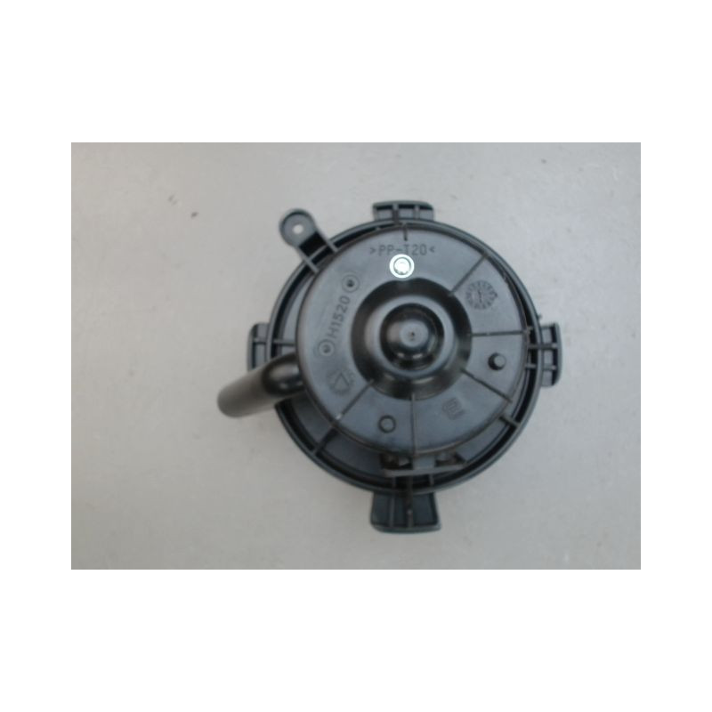 MOTEUR VENTILATEUR CHAUFFAGE PEUGEOT 307