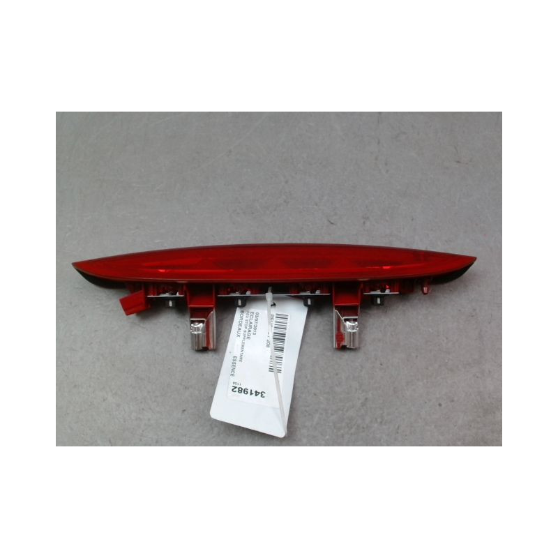 FEUX STOP SUPPLEMENTAIRE PEUGEOT 208