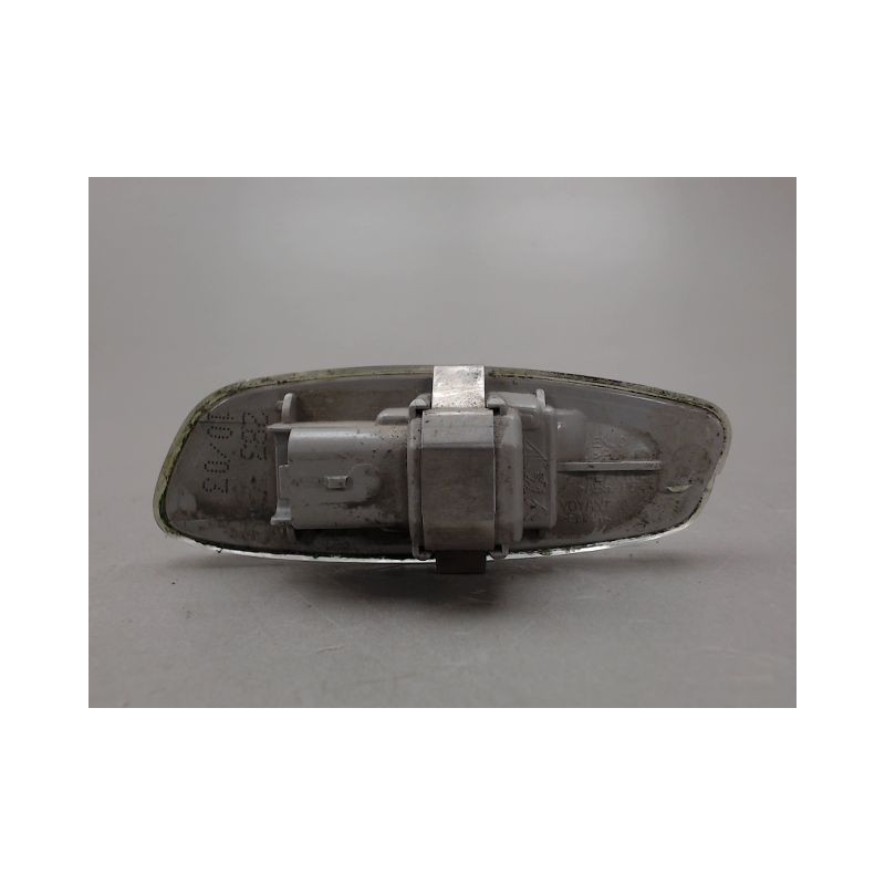REPETITEUR RETROVISEUR DROIT CITROEN C3