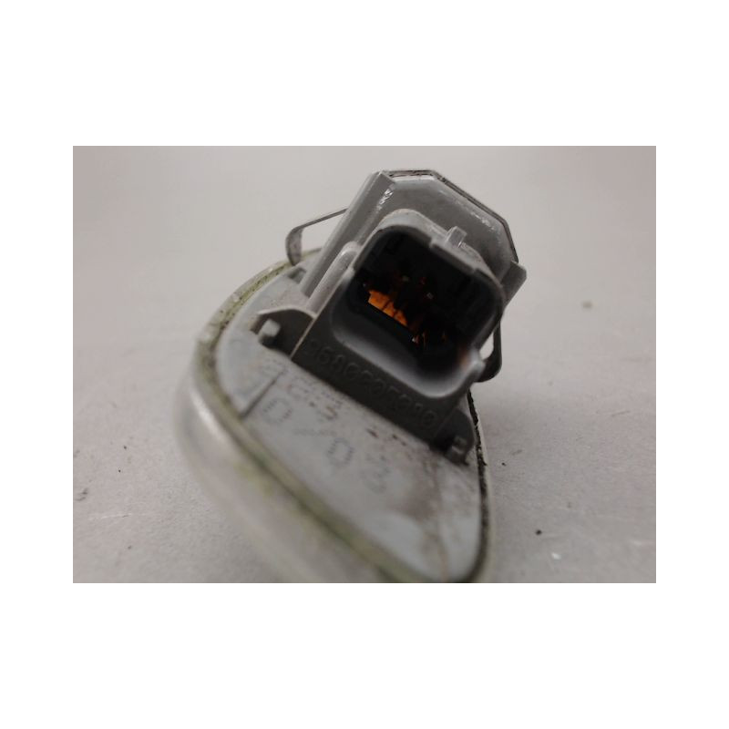 REPETITEUR RETROVISEUR DROIT CITROEN C3