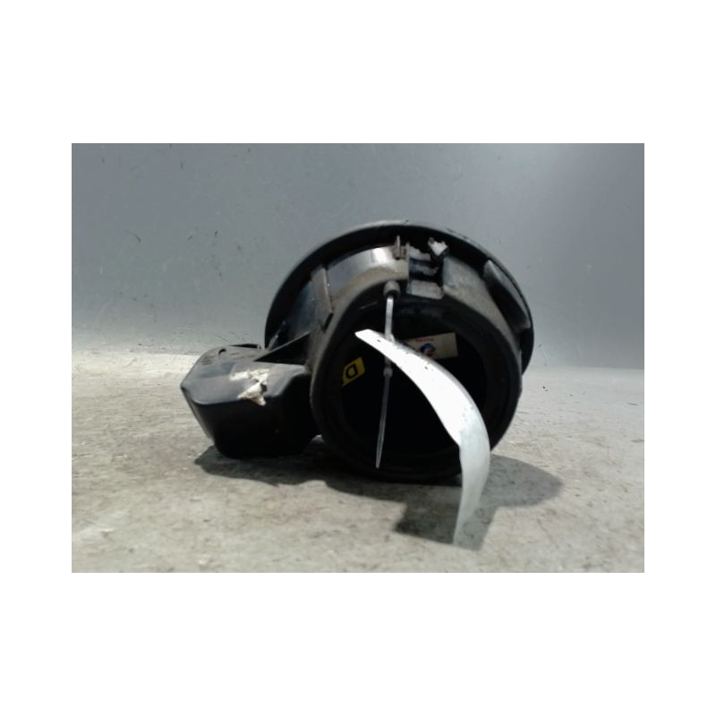 VOLET DE TRAPPE CARBURANT PEUGEOT 208