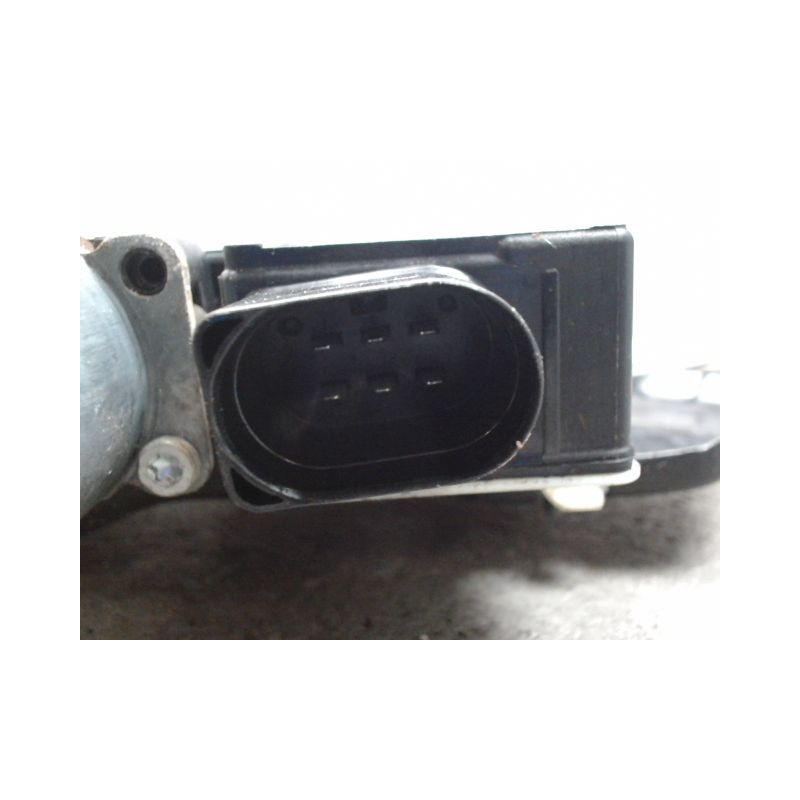 MECANISME+MOTEUR LEVE-GLACE ARRIERE DROIT AUDI A3