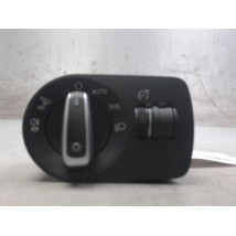 COMMANDE ECLAIRAGE AUDI Q3