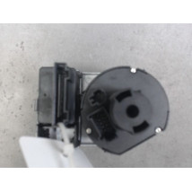 COMMANDE ECLAIRAGE AUDI Q3