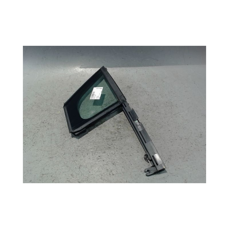 GLACE FIXE PORTE AVG PEUGEOT 3008 2009-