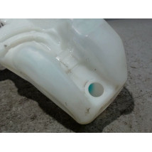RESERVOIR LAVE-GLACE AVANT PEUGEOT 208
