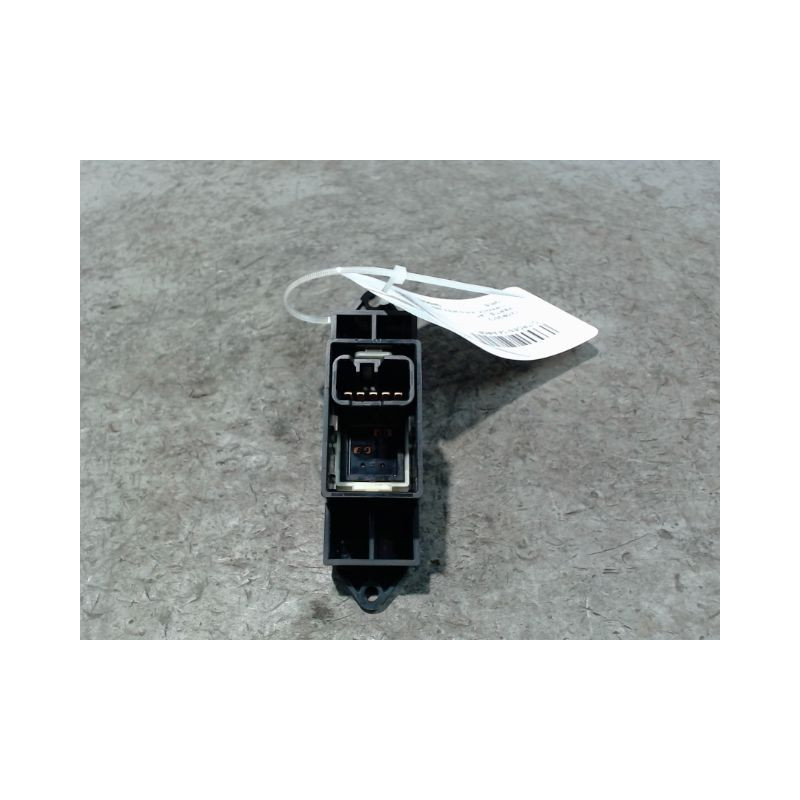 COMMANDE LEVE-GLACE PORTE ARD CITROEN C4 AIRCR.