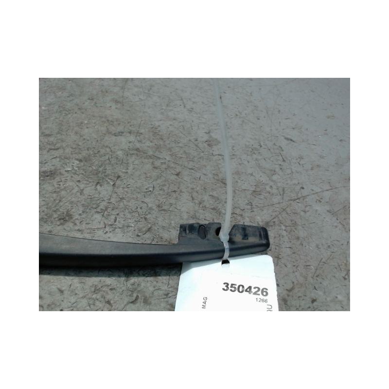 BRAS ESSUIE-GLACE ARRIERE CITROEN C-ZERO