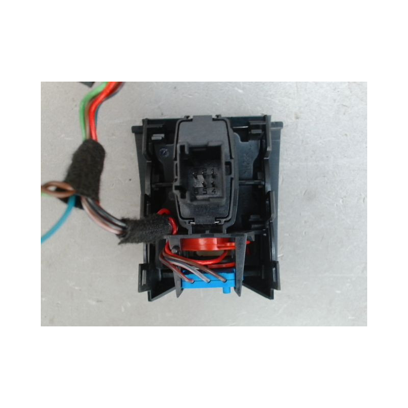 BOUTON DE WARNING B.M.W. SERIE 1