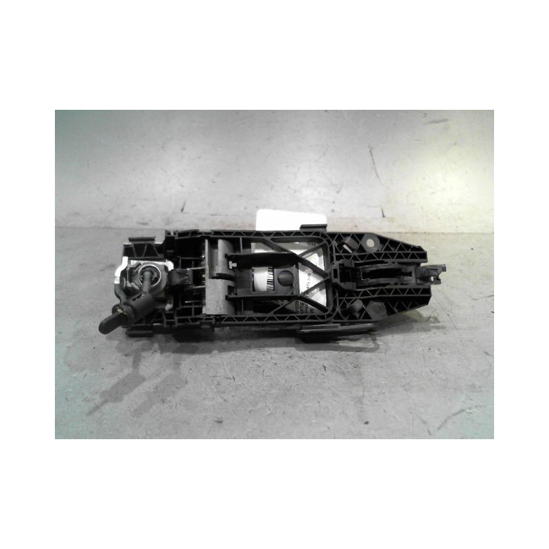 POIGNEE EXTERIEURE PORTE AVANT GAUCHE AUDI A3