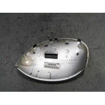 CARENAGE RETROVISEUR EXTERIEUR DROIT PEUGEOT 206