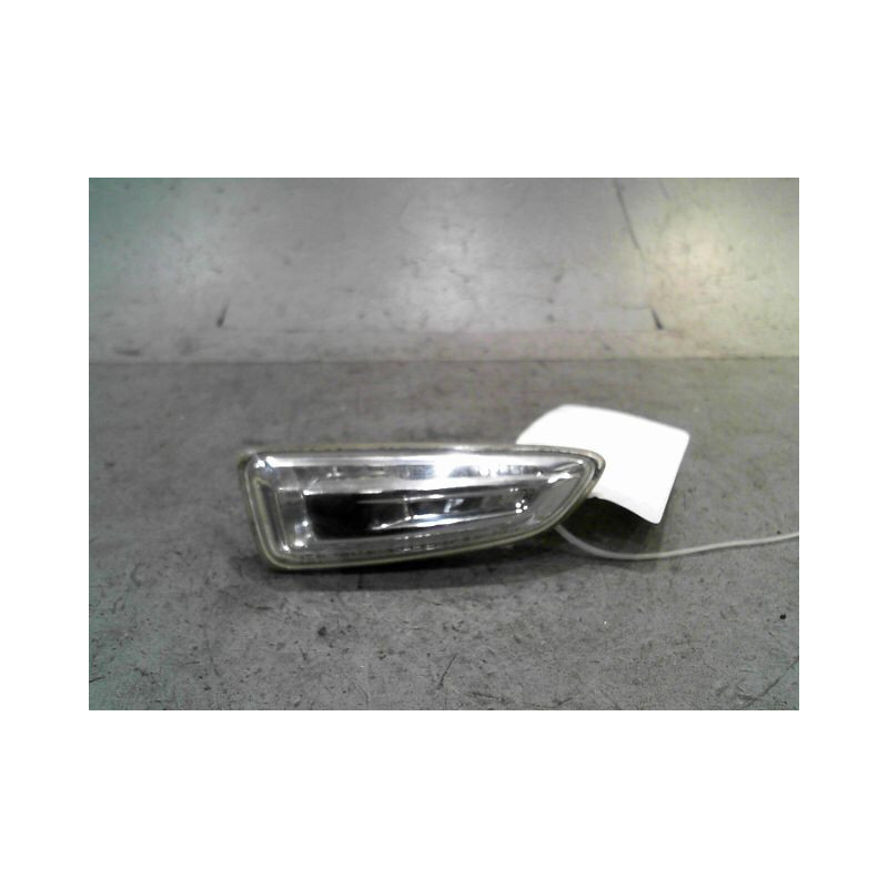 REPETITEUR AILE DROIT OPEL ASTRA