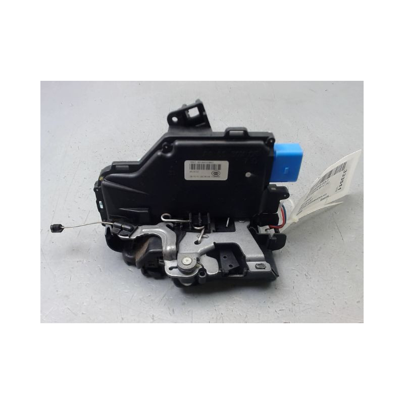 SYSTEME CONDAMNATION AVANT DROIT VOLKSWAGEN GOLF V (1K) 2003-2008