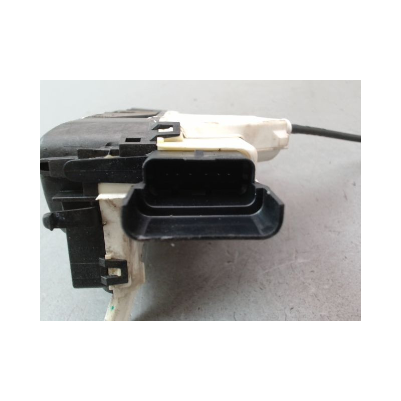 SYSTEME CONDAMNATION AVANT GAUCHE PEUGEOT 3008 BREAK I Phase 1 2009-2013