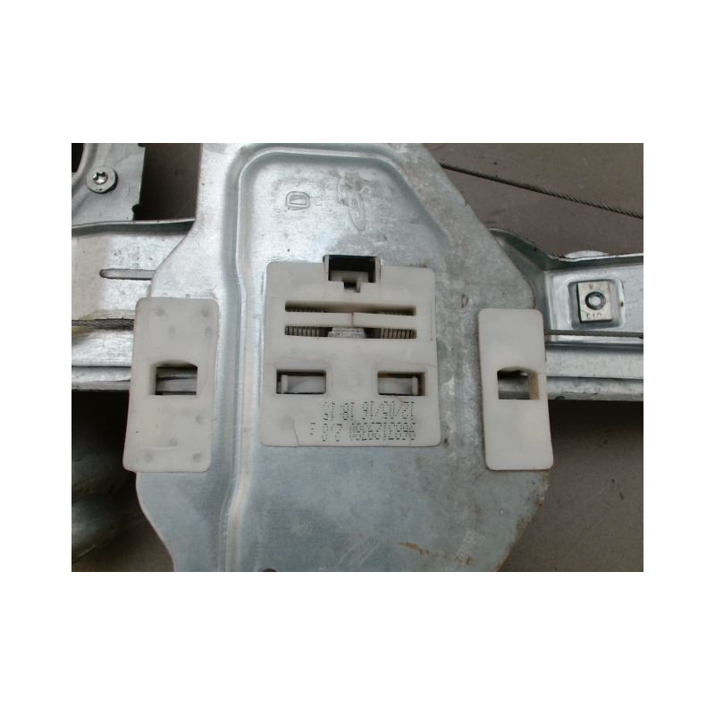 MECANISME LEVE-GLACE AVANT DROIT CITROEN C3