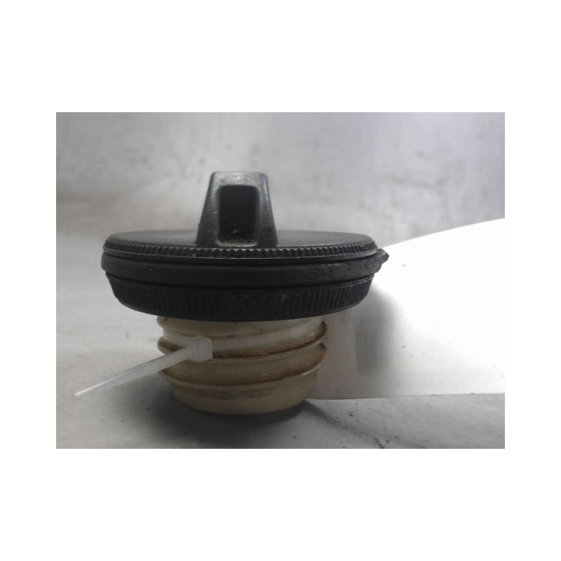 BOUCHON RESERVOIR A CARBURANT NISSAN MICRA 2003-2005