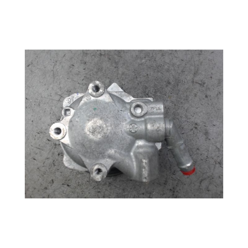POMPE DIRECTION ASSISTEE AUDI A5