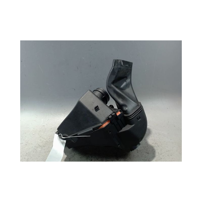 BOITIER FILTRE A AIR B.M.W. SERIE 1