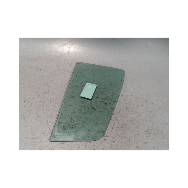 GLACE CUSTODE GAUCHE DACIA SANDERO 2008-