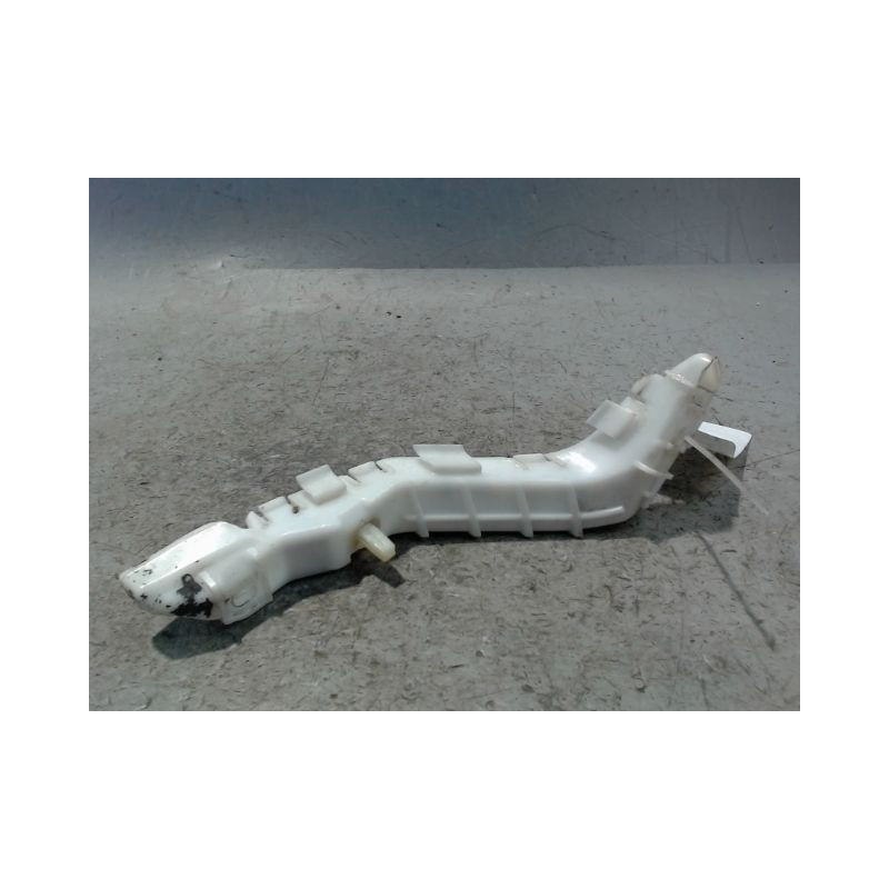 SUPPORT PARE-CHOC ARD KIA SOUL 08-