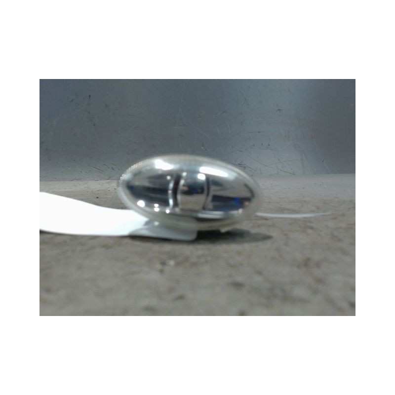 REPETITEUR AILE DROIT PEUGEOT 4007