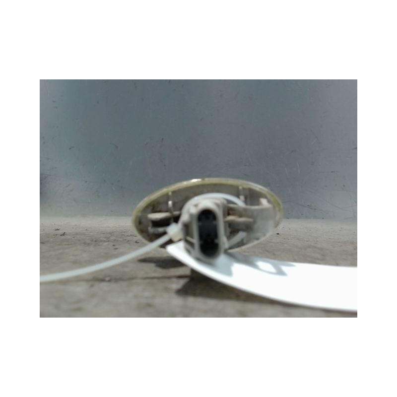 REPETITEUR AILE DROIT PEUGEOT 4007