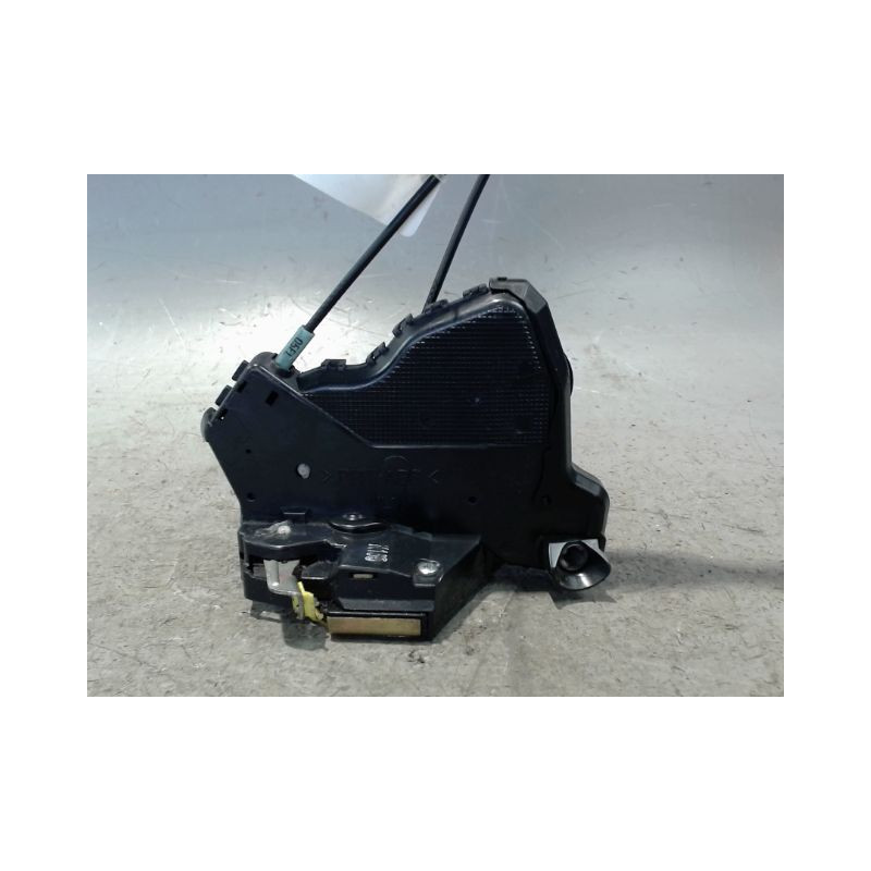 SYSTEME CONDAMNATION AVANT GAUCHE TOYOTA COROLLA 2002-