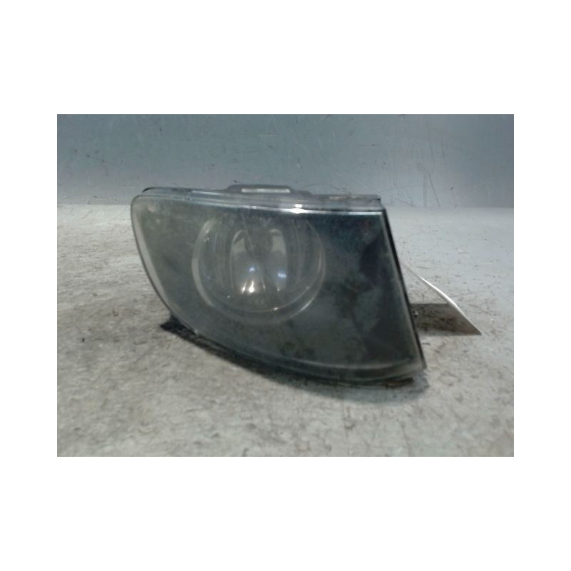 PHARE ANTIBROUILLARD AVANT DROIT B.M.W. SERIE 3