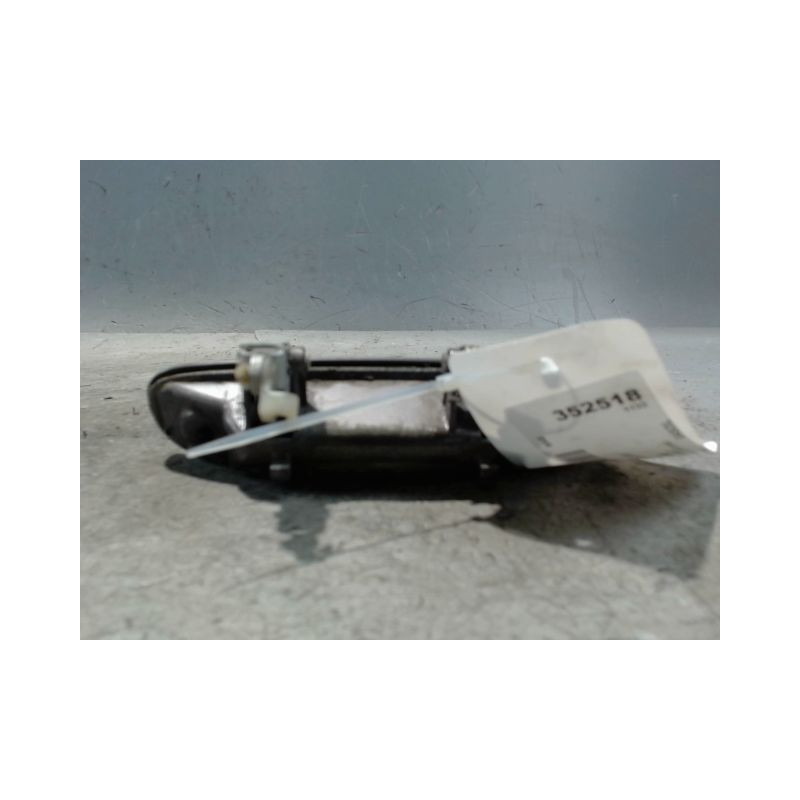 POIGNEE EXTERIEURE PORTE ARRIERE GAUCHE AUDI A6 97-2001