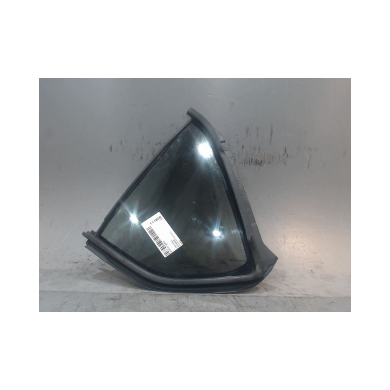 GLACE ARRIERE CUSTODE DROIT SUZUKI IGNIS