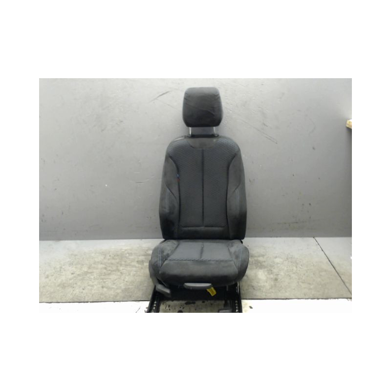 SIEGE AVANT DROIT BMW M140L