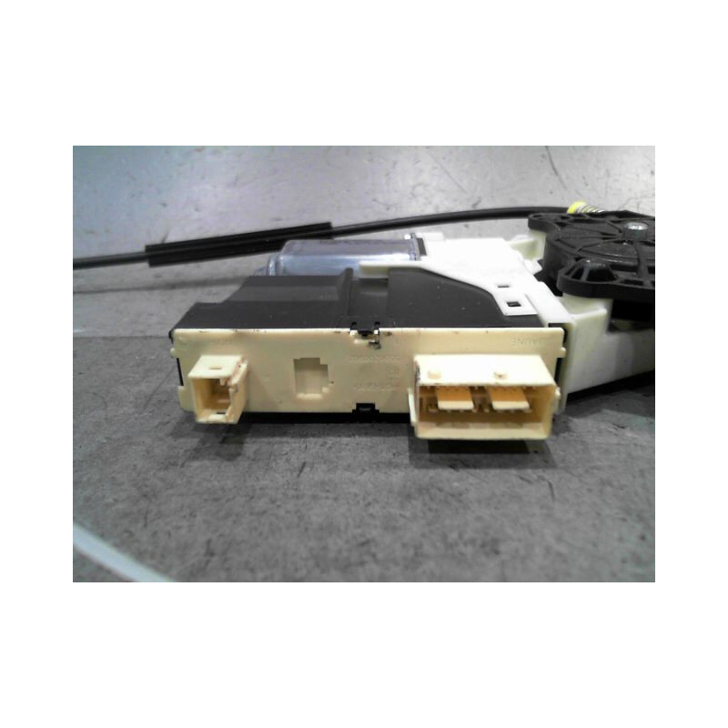 MECANISME+MOTEUR LEVE-GLACE AVANT DROIT PEUGEOT 307