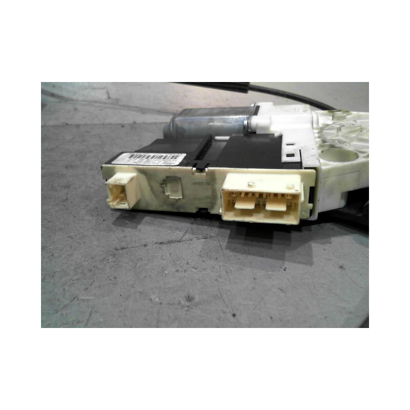 MECANISME+MOTEUR LEVE-GLACE AVANT GAUCHE PEUGEOT 307