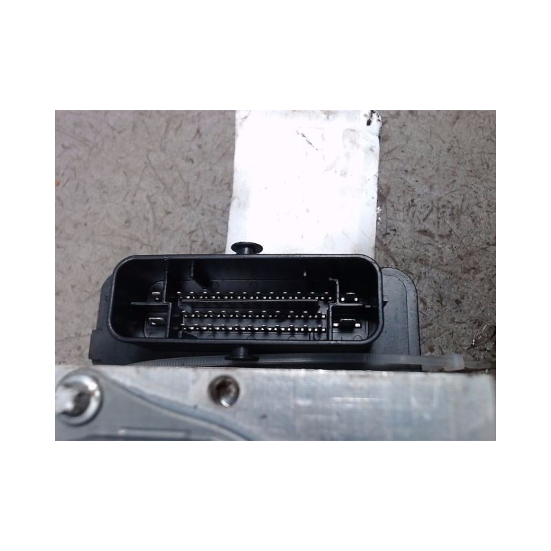 UNITE HYDRAULIQUE ABS RENAULT CLIO
