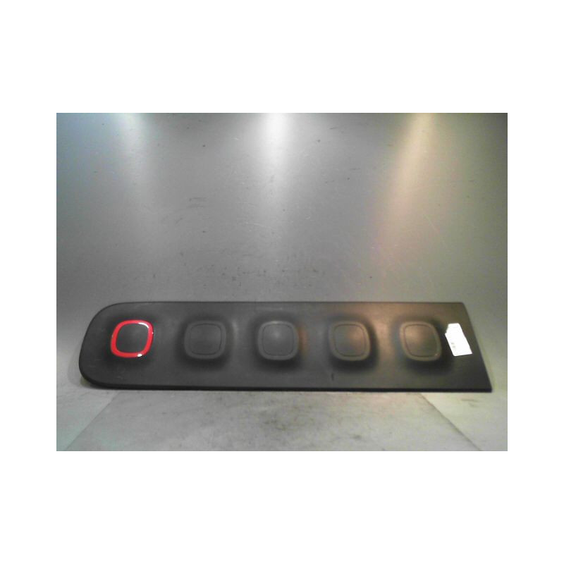 PROTECTION PORTE AVANT GAUCHE CITROEN C3