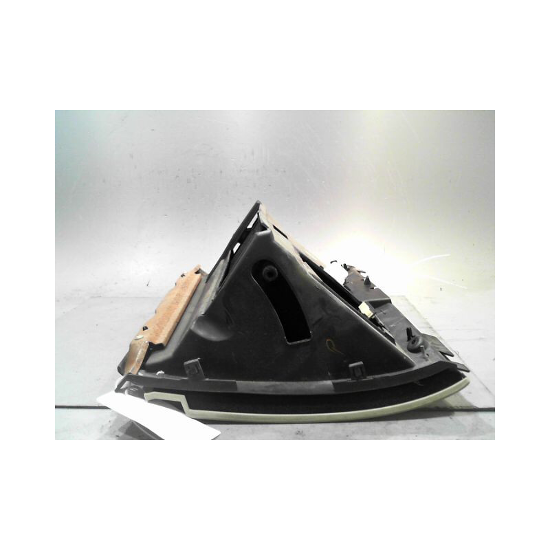 BOITE A GANTS NISSAN PRIMERA